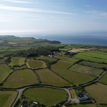 The Hut@Trefechan Wen - Coastal Coziness! Goodwick Buitenkant foto